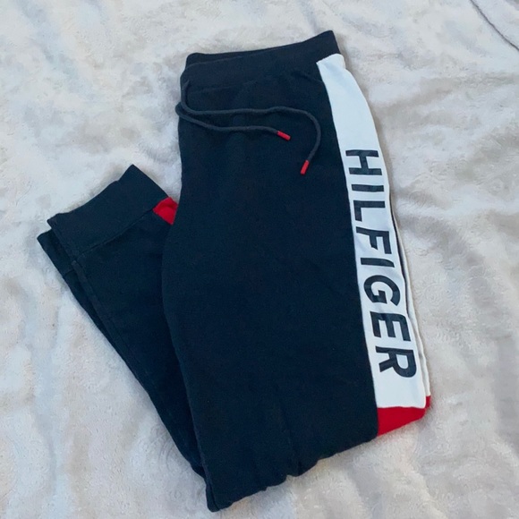 Tommy Hilfiger joggers - Picture 1 of 2